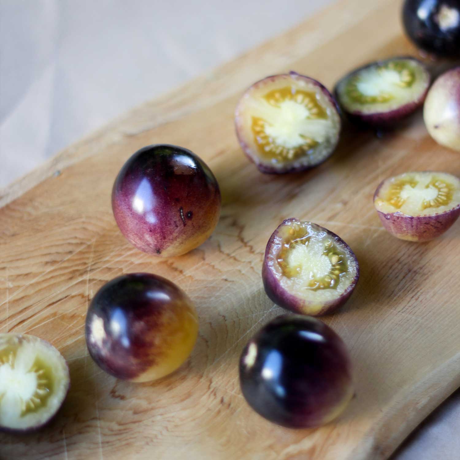 Semillas de Tomate White Purple 